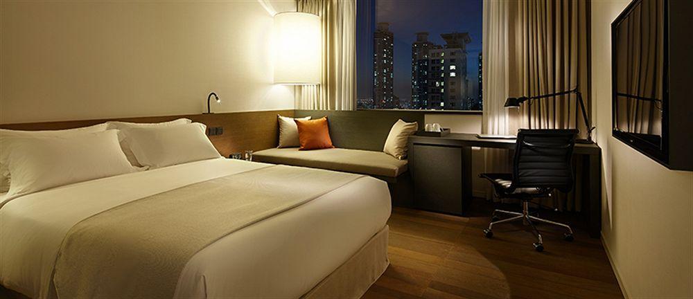 Shilla Stay Gangnam Yeoksam Сеул Экстерьер фото